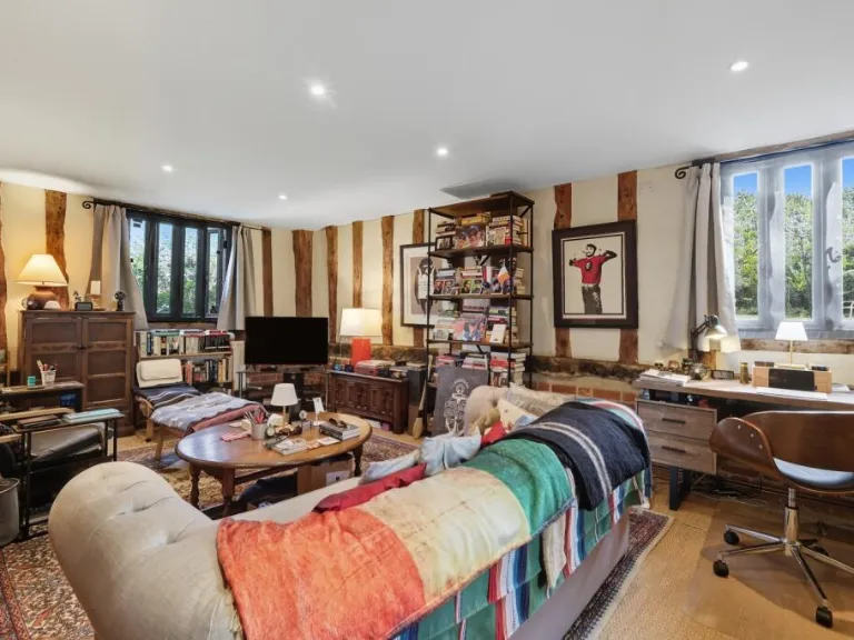property Compatible Images}