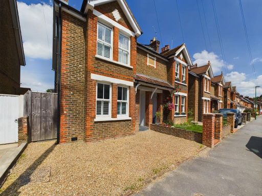 Similar property image