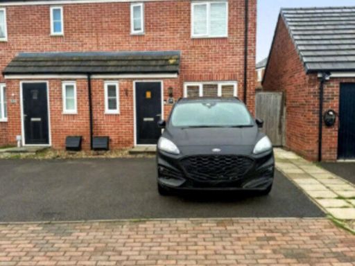 Similar property image