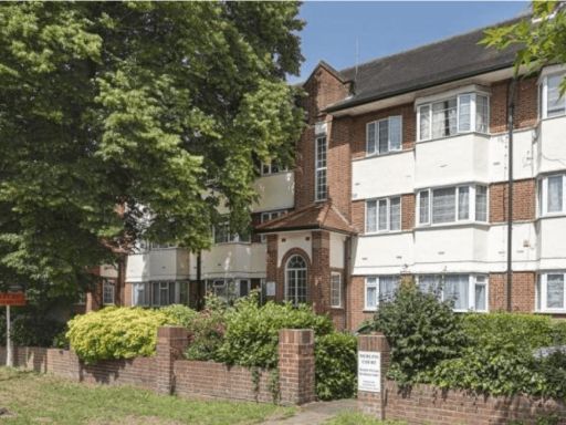 Similar property image