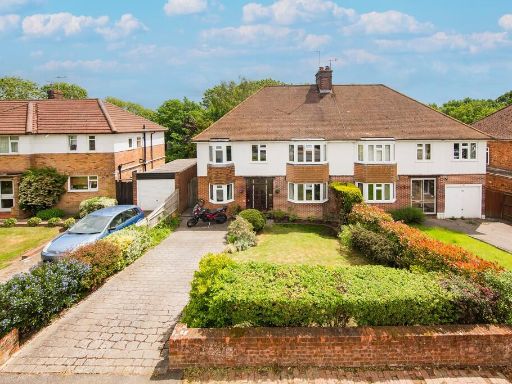 Similar property image