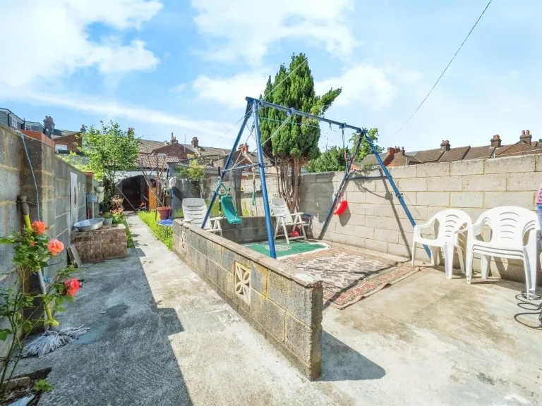 property Compatible Images}