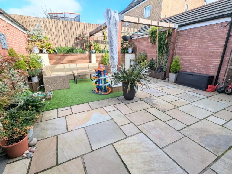 property Compatible Images}