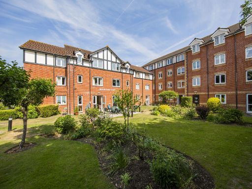 Similar property image