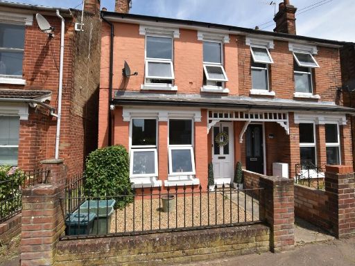 Similar property image