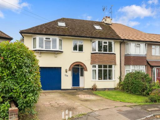 Similar property image