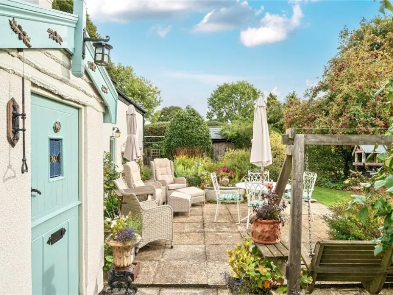 property Compatible Images}