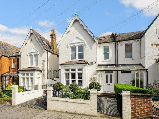 Similar property image