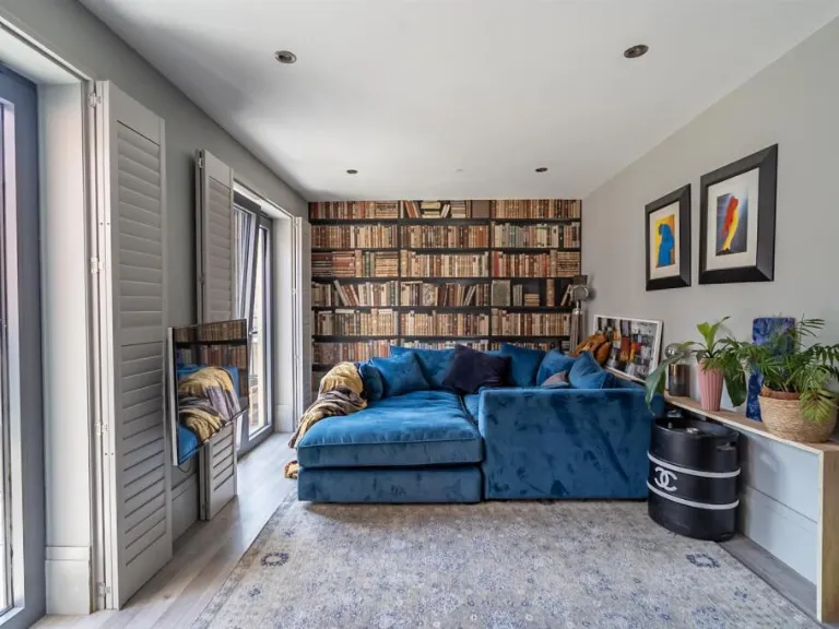 property Compatible Images}