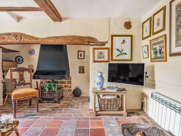 property Compatible Images}