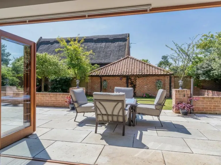 property Compatible Images}