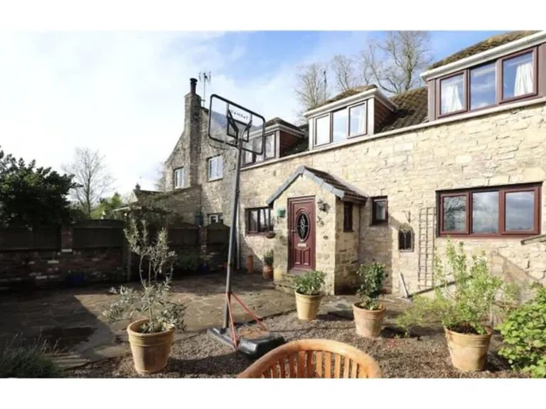 property Compatible Images}