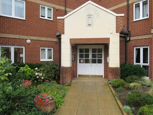 Similar property image