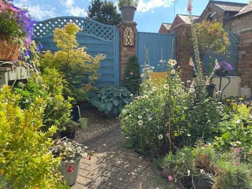 property Low res Images}