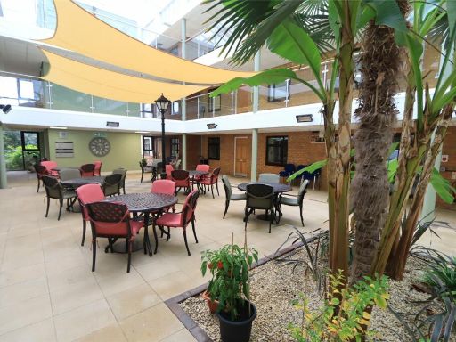 Similar property image