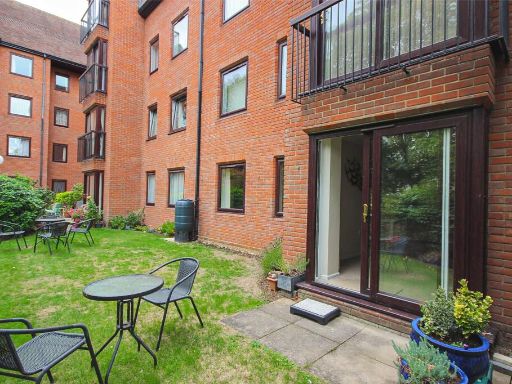 Similar property image