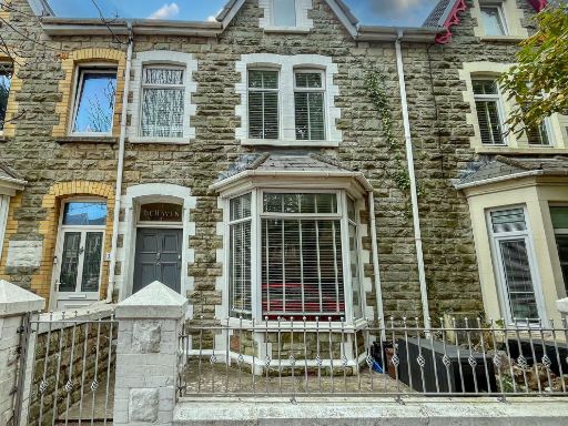 Similar property image