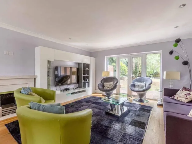 property Compatible Images}