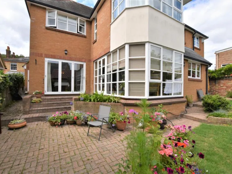 property Compatible Images}