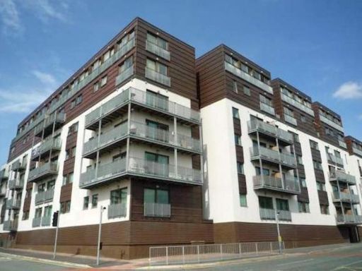 Similar property image