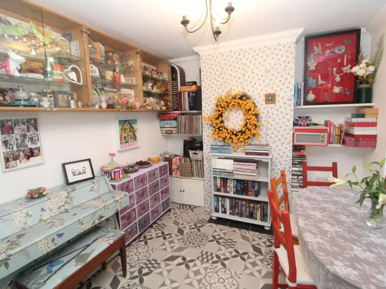 property Compatible Images}