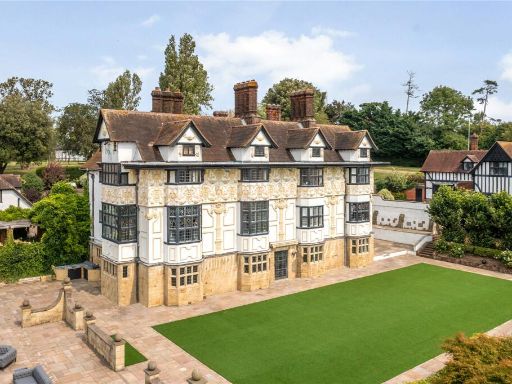 Similar property image