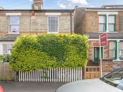 Similar property image