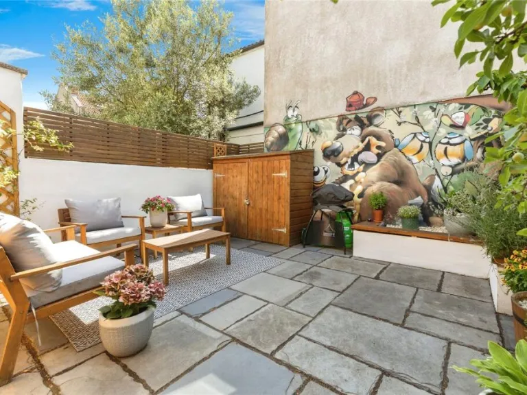property Compatible Images}