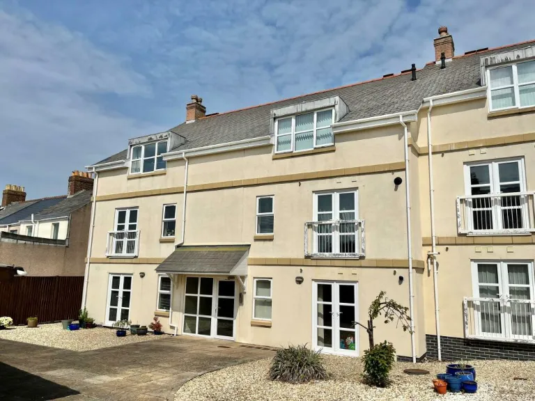 property Compatible Images}