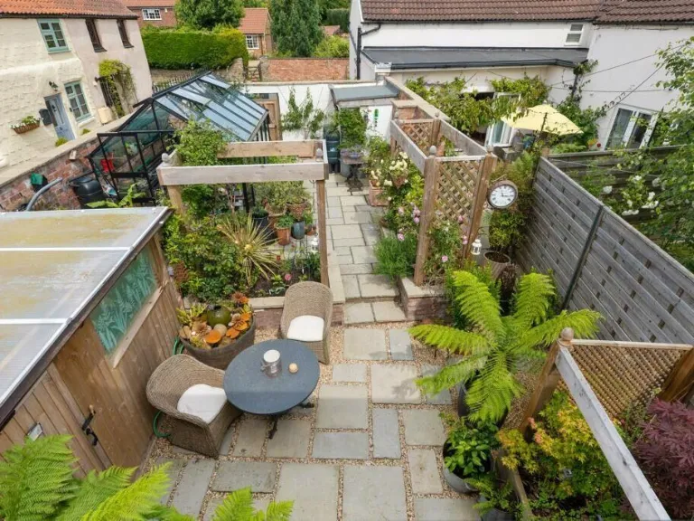 property Compatible Images}