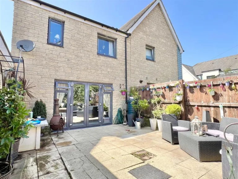 property Compatible Images}