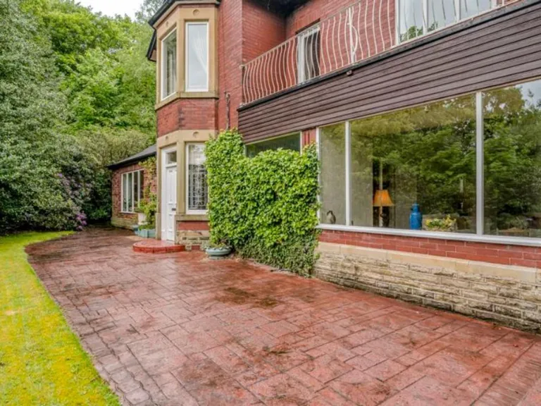 property Compatible Images}