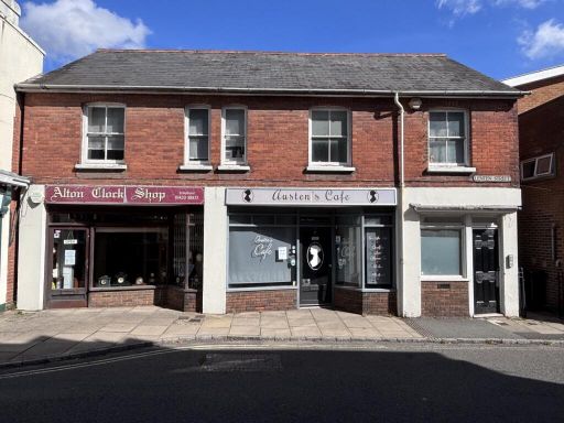 Similar property image