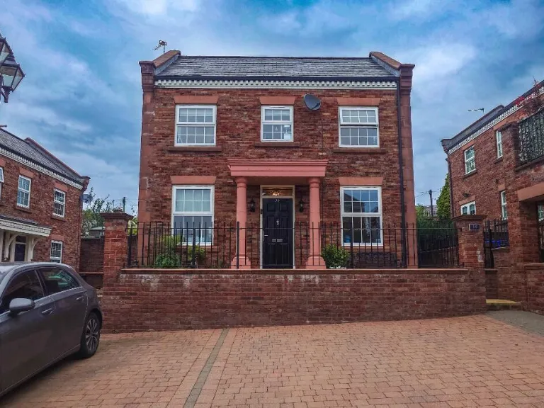 property Compatible Images}