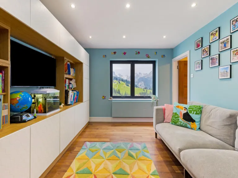 property Compatible Images}