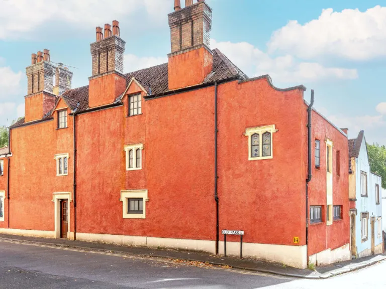 property Compatible Images}