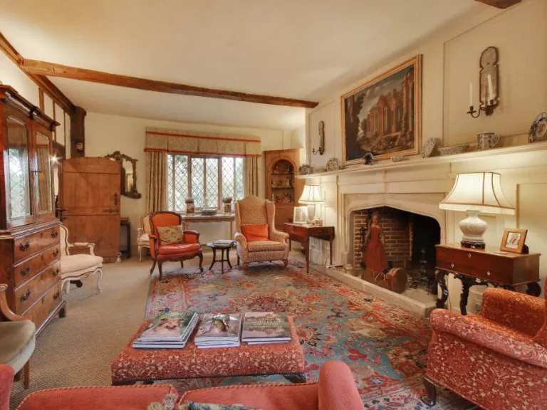 property Compatible Images}