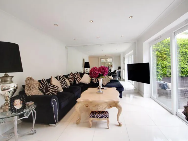property Compatible Images}