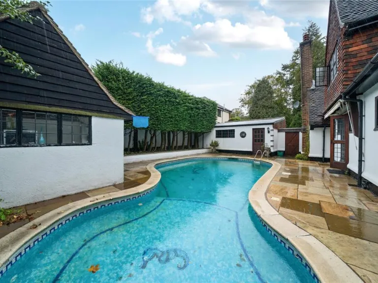 property Compatible Images}