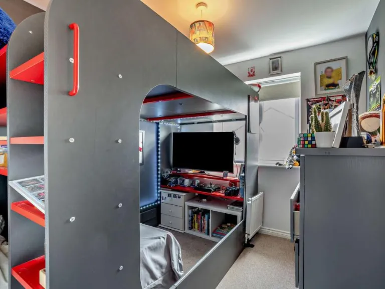 property Compatible Images}