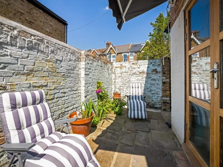 property Compatible Images}