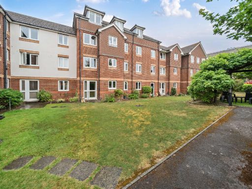 Similar property image