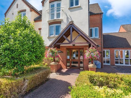 Similar property image