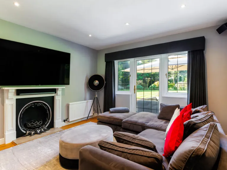 property Compatible Images}