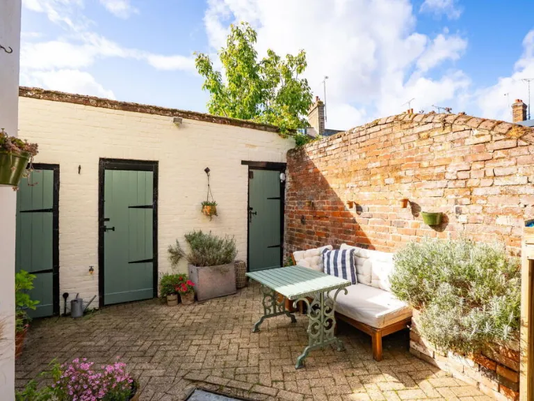 property Compatible Images}