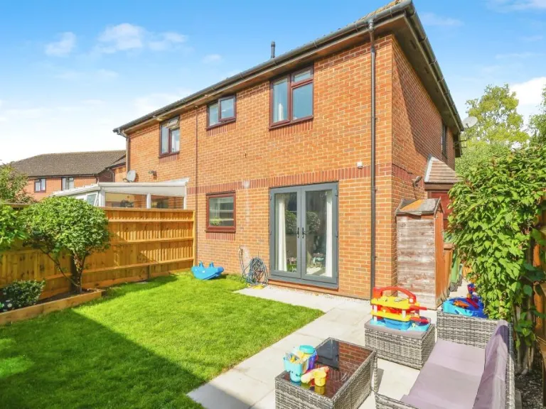 property Compatible Images}