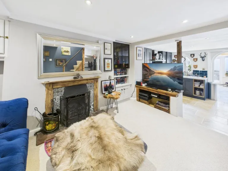 property Compatible Images}