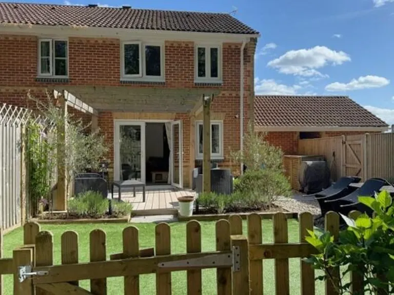 property Compatible Images}