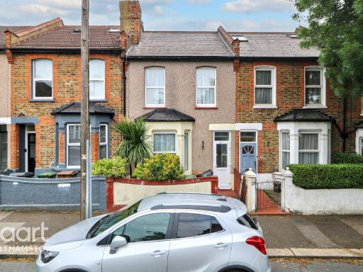 Similar property image