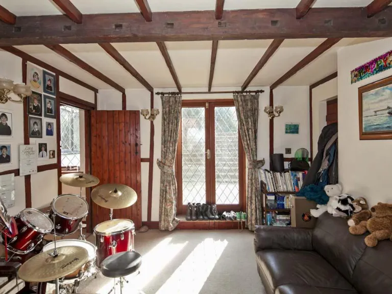 property Compatible Images}